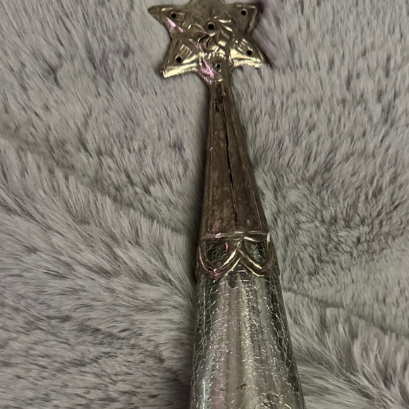 Silver Star Tree - Picture 4 of 8